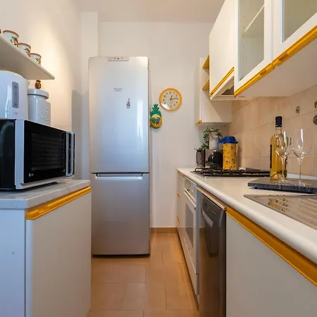 Sardinia Re - Portside 33 アルゲーロ