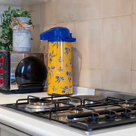 Sardinia Re - Portside 33 *