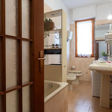 Sardinia Re - Portside 33